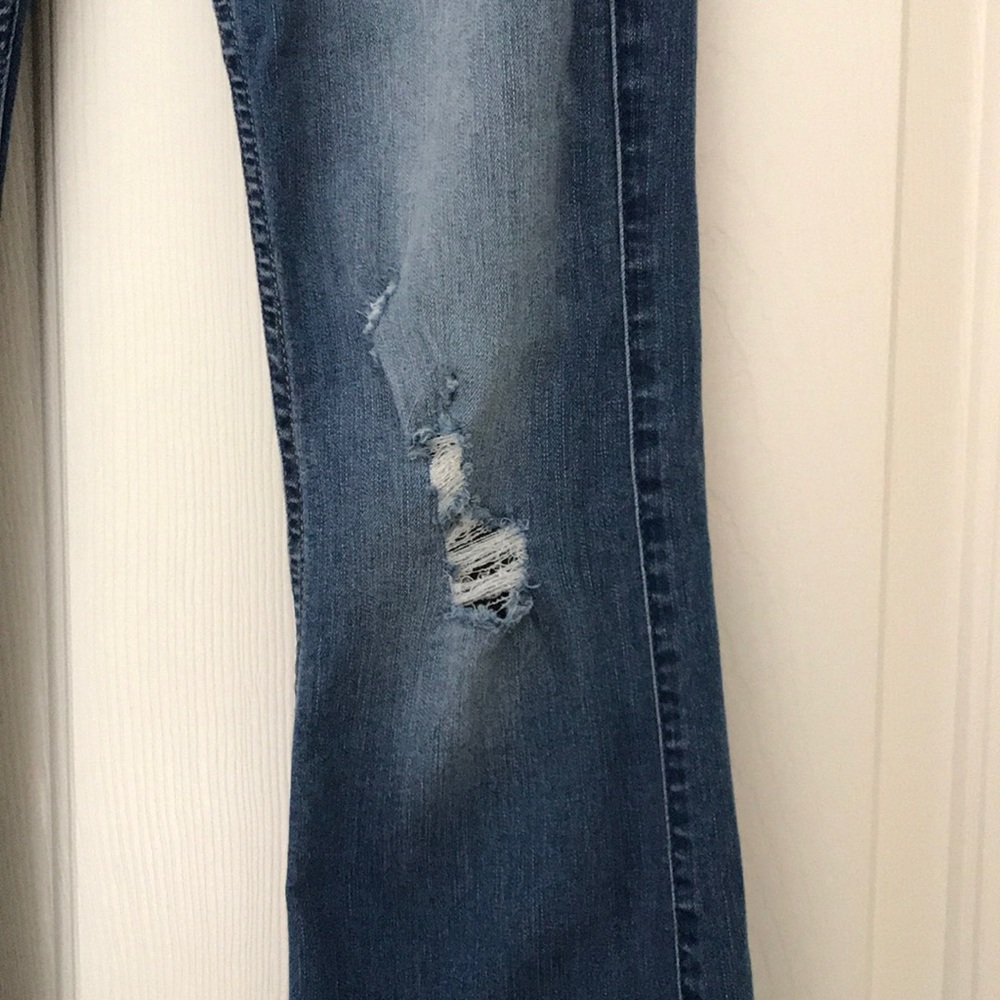 Hollister distressed boot cut jeans - Picture 4 of 6